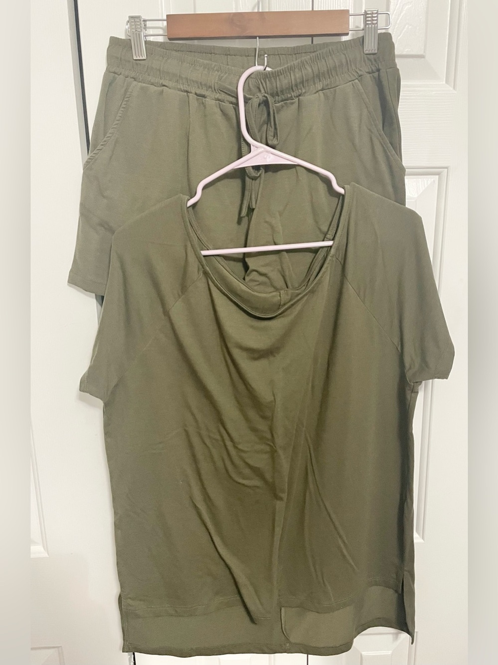Olive Green Women's Short Sleeve Top and shorts Brand Unknown